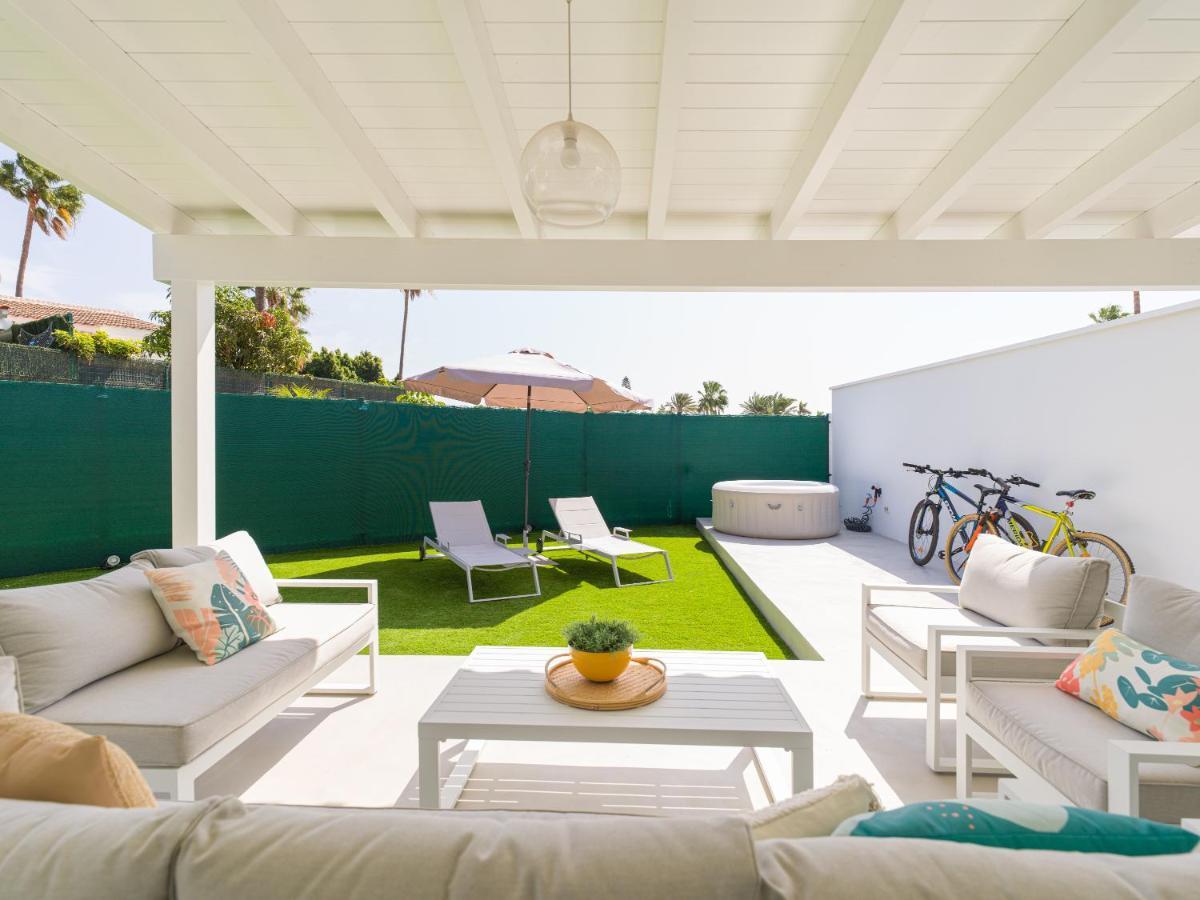 Aquarium Bungalow Private Jacuzzi, 3 Bedrooms, Ac And Bikes Maspalomas  Exterior photo